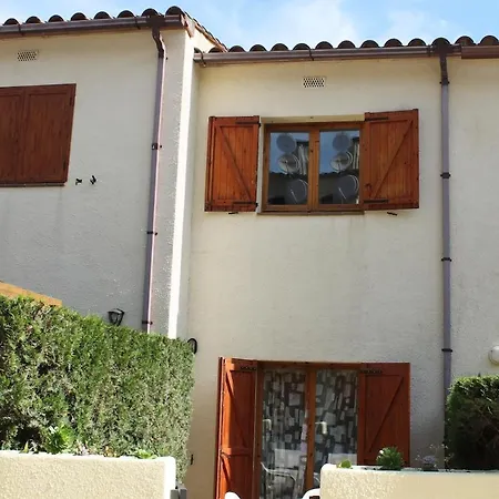 House With 3 Bedrooms